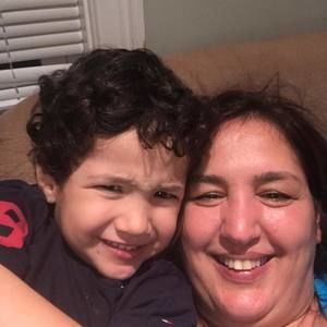 Meet your Posher, Nilza